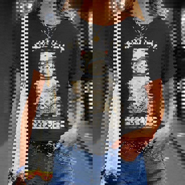 猫 ネコ 白猫 イラスト 原付 スクーター バイク 猫好き バイク好き かわいい おもしろ レトロ Neko Life Tシャツ 彼女への贈り物