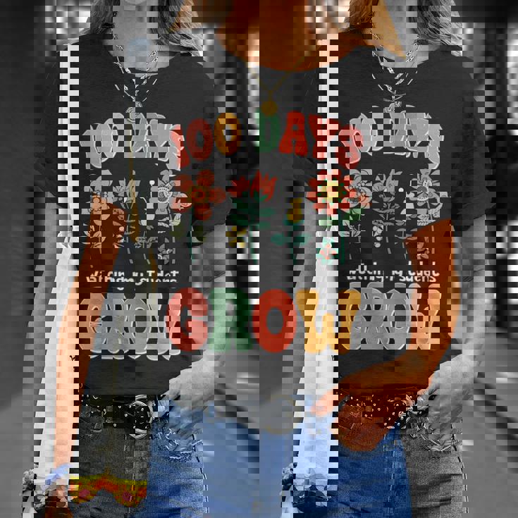 生徒たちの成長を見守る100日 学校教師の100日 Tシャツ 彼女への贈り物