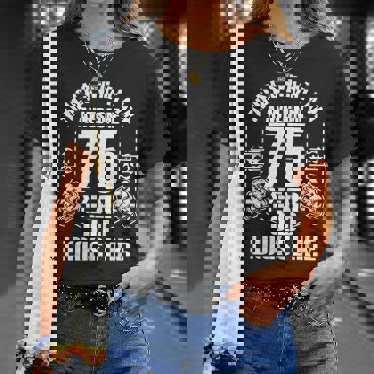 男性、女性、75歳の誕生日への75歳の誕生日プレゼント Tシャツ 彼女への贈り物