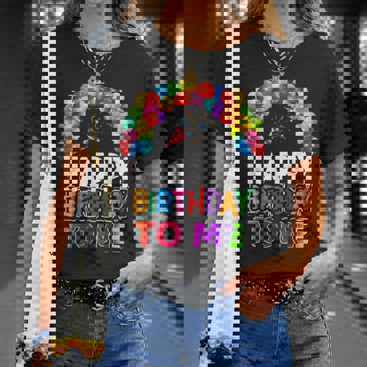 私の誕生日です私にお誕生日おめでとう Tシャツ 彼女への贈り物