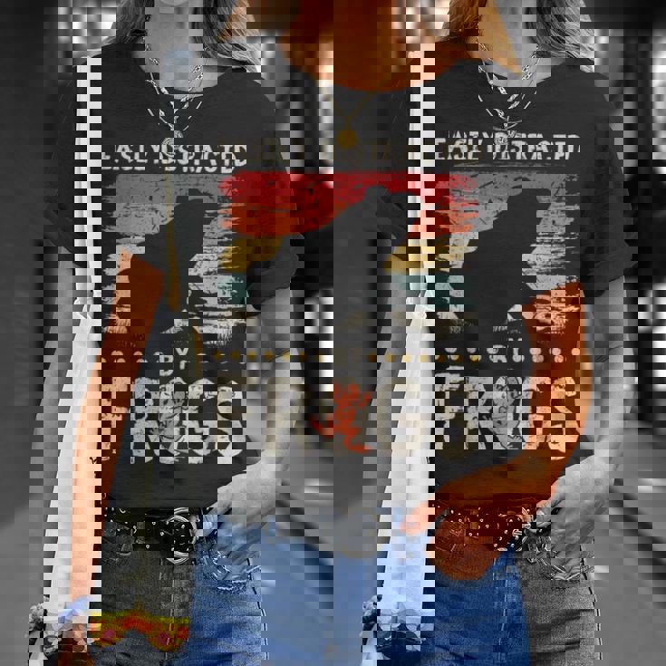 簡単に気を散らせるカエルのヴィンテージなカエル愛好家。 Tシャツ 彼女への贈り物