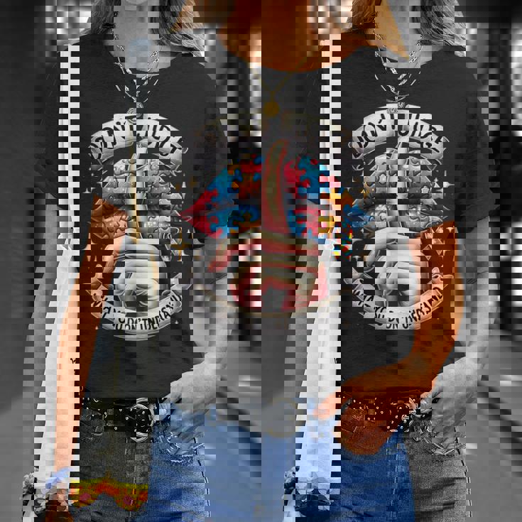 自閉症啓発唇を理解していないことを判断しないでください Tシャツ 彼女への贈り物