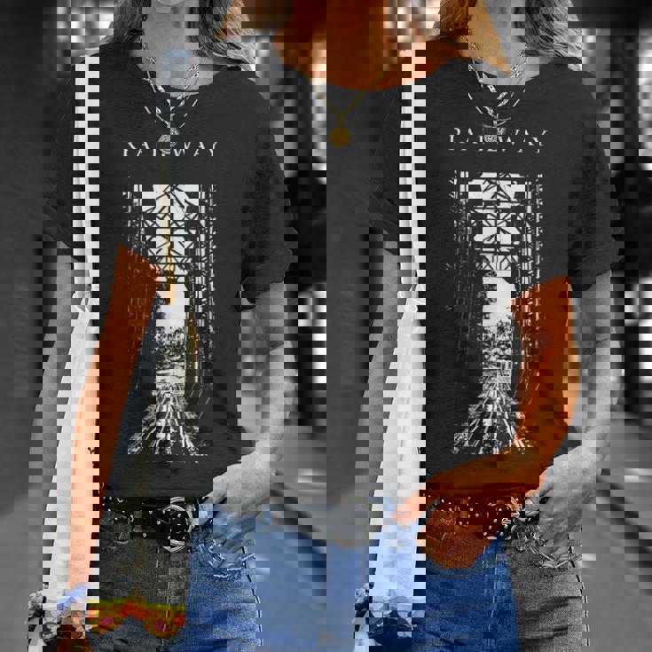 鉄道橋産業ヴィンテージ金属製列車機関車 Railway Train Bridge Industryintage Tシャツ 彼女への贈り物