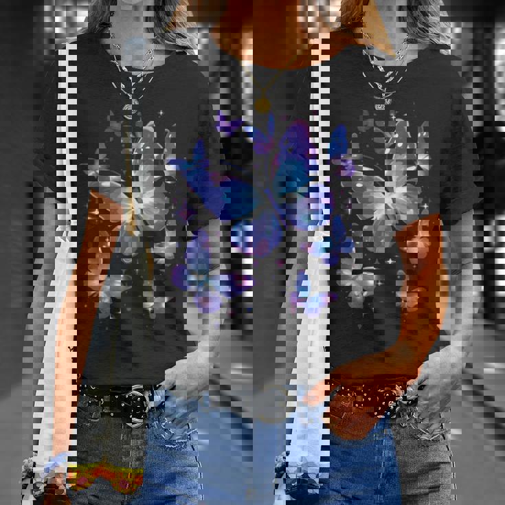 青と紫の模様の蝶たち 昆虫プリント Tシャツ 彼女への贈り物