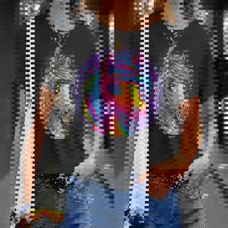 鮮やかな虹色の馬の魔法の夢 Tシャツ 彼女への贈り物