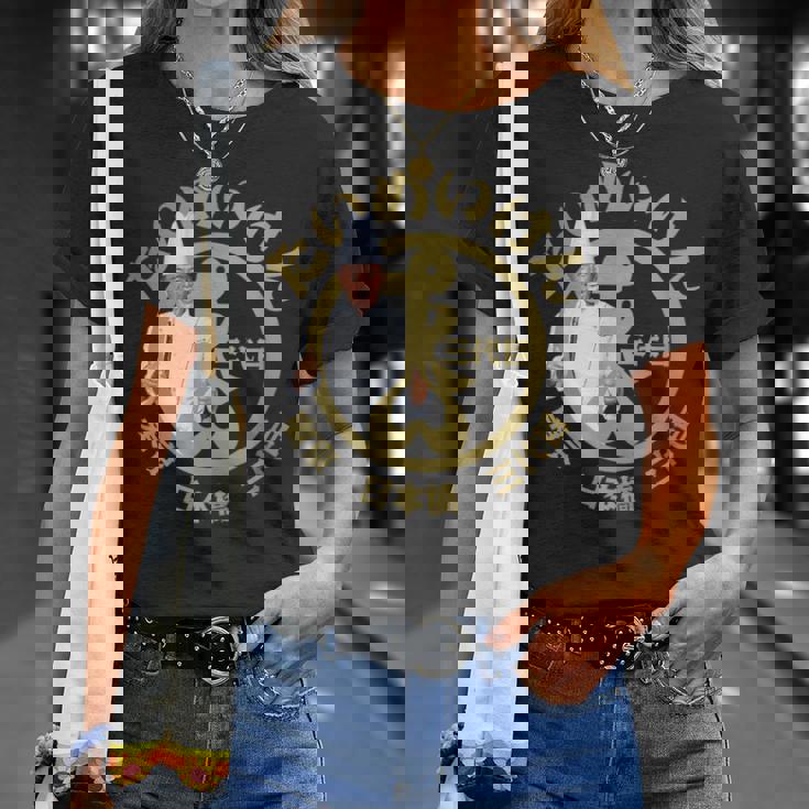 黒こげシェフ Yeah！（2） Tシャツ 彼女への贈り物