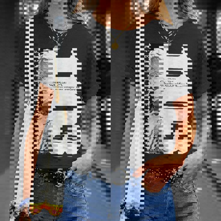 黒猫のウィズ 推じさんの日店長（あだ名） Tシャツ 彼女への贈り物