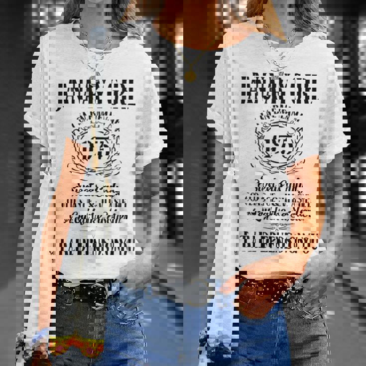 Im 1月ガール 1975年 1月生まれ 1975年 1月少女 Tシャツ 彼女への贈り物