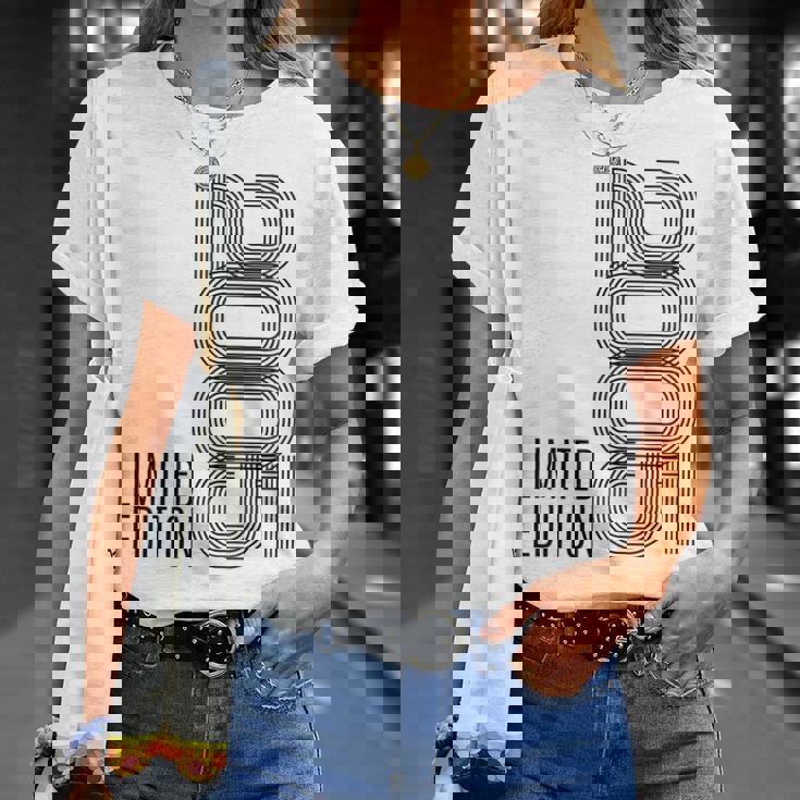 2005年生まれの20歳男性 誕生日20歳限定版 Tシャツ 彼女への贈り物