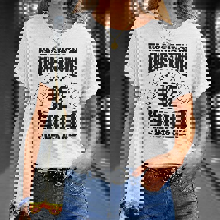 92歳の誕生日 女性 男性 素晴らしい92歳のおばあちゃん Tシャツ 彼女への贈り物