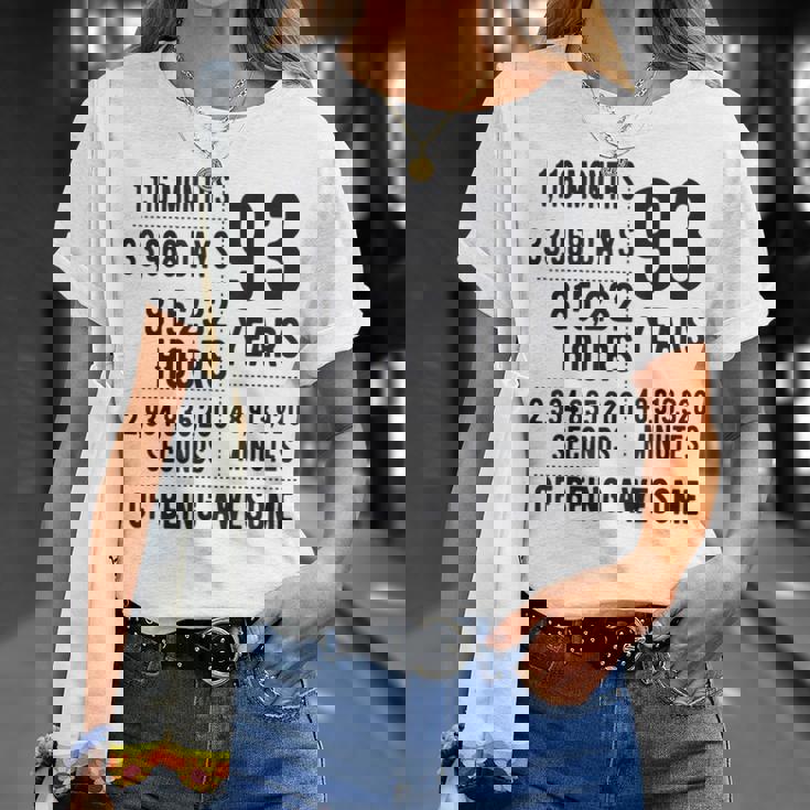 93歳の誕生日 男性 女性 面白い 93歳 Tシャツ 彼女への贈り物