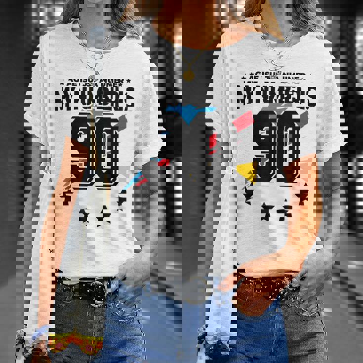 Age Is Just Number スポーツ 90歳 面白い 90歳の誕生日 Tシャツ 彼女への贈り物
