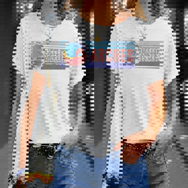 Arches National Park ヴィンテージ ユタtシャツ Tシャツ 彼女への贈り物