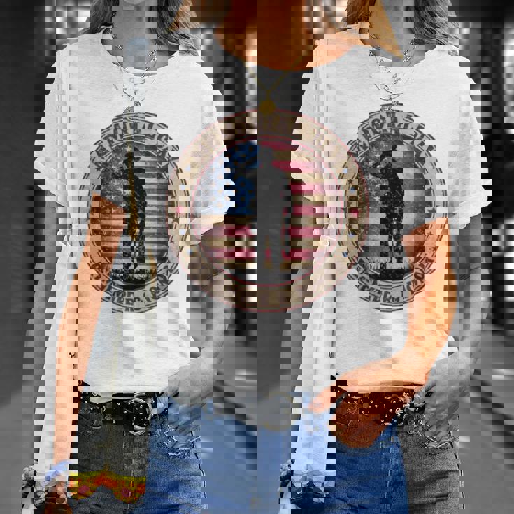 Honor Remember Memorial Day ヴィンテージポピーフラワー 愛国的 長袖tシャツ Tシャツ 彼女への贈り物