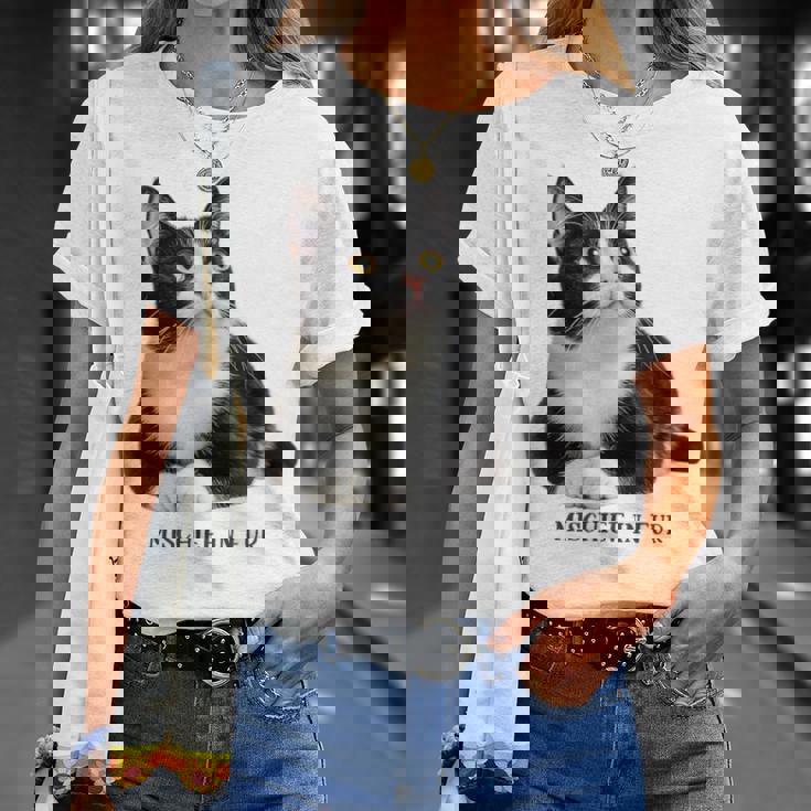 Mischief In Fur 猫写真 ハチワレ猫 黒白猫 猫好き ネタ 猫しもべ 猫飼い 猫依存症 Tシャツ 彼女への贈り物