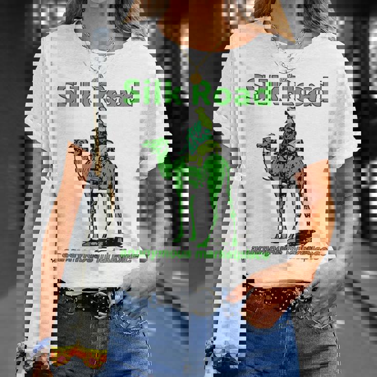 Silk Road 匿名マーケットプレイス キャメル ダークウェブ 暗号 Btc Tシャツ 彼女への贈り物