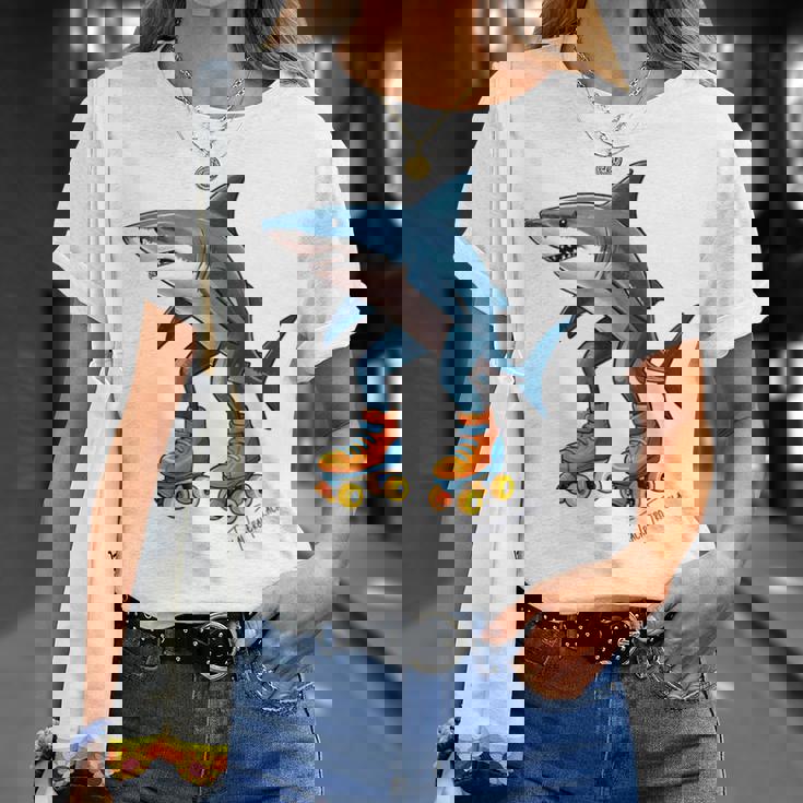 Tralalero Tralala ブレイン レッド ファニー サメ ミーム Tシャツ 彼女への贈り物