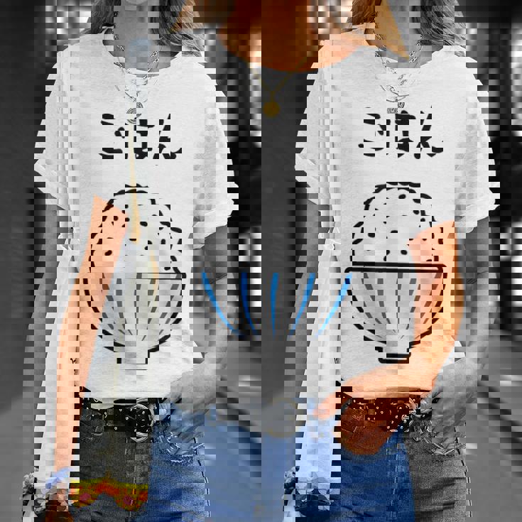 【ごはん】白飯 米 ご飯 おもしろ 可愛い 面白い お笑い ユーモア ギャグ ネタ ウケ狙い 笑える 変な Tシャツ 彼女への贈り物