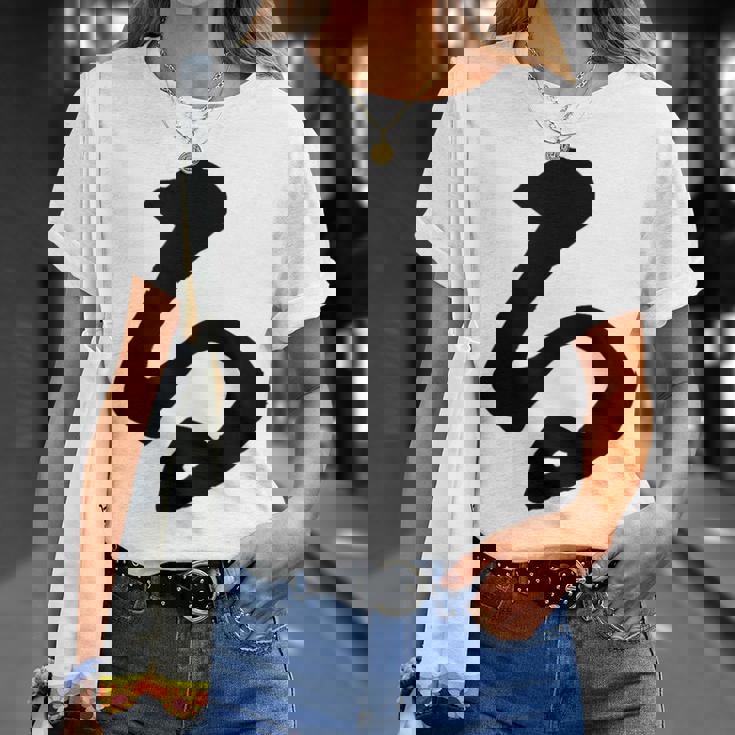 【る】ひらがな 一文字 可愛い 日本語 面白い おもしろ ネタ 筆文字 平仮名 五十音 文字 かっこいい ウケ狙い 毛筆 Tシャツ 彼女への贈り物