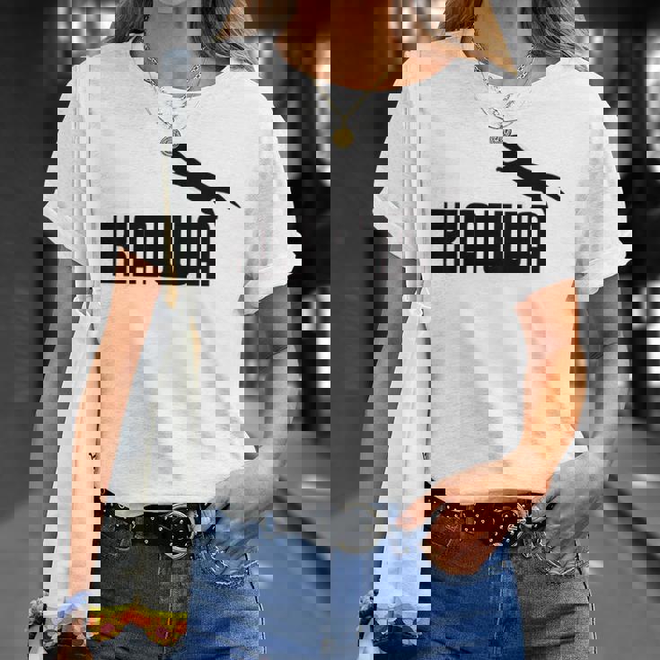 【バックプリント・背中側】Kawa カーワ《ブラック 黒》コツメカワウソ スポーツ ブランド パロディ 面白い かわいい Tシャツ 彼女への贈り物