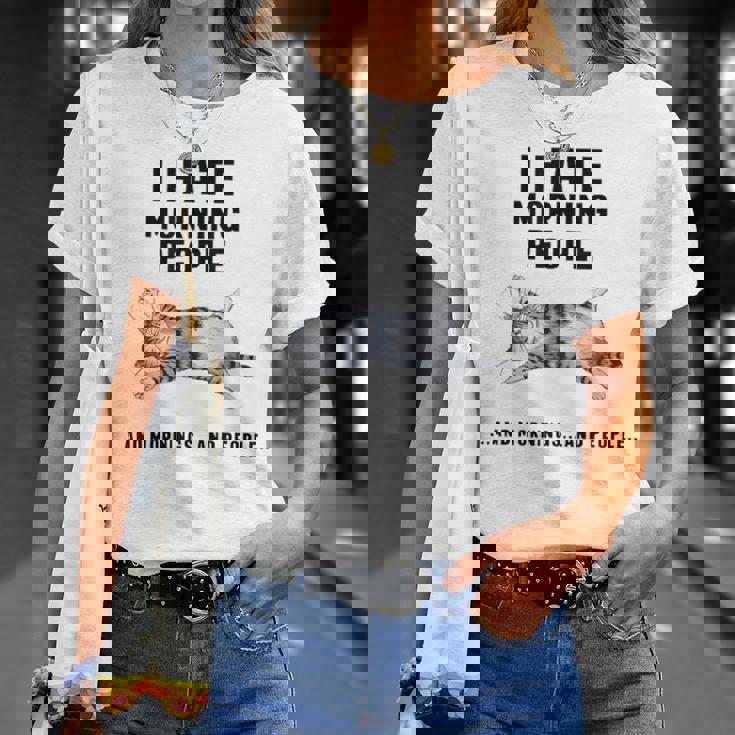おかしな怠惰な猫 私は朝の人と朝と人が嫌いです Tシャツ 彼女への贈り物