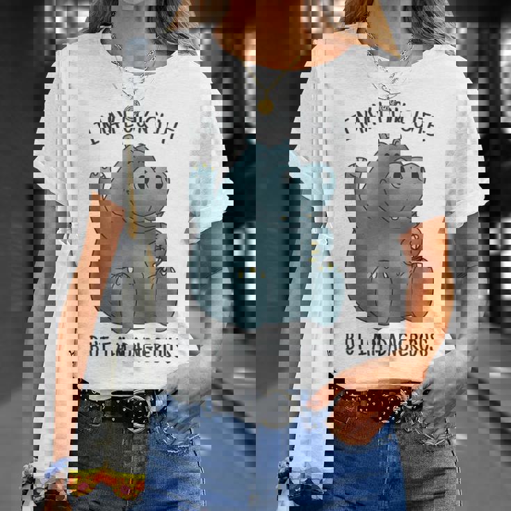 かわいいグレーカバ Tシャツ 彼女への贈り物