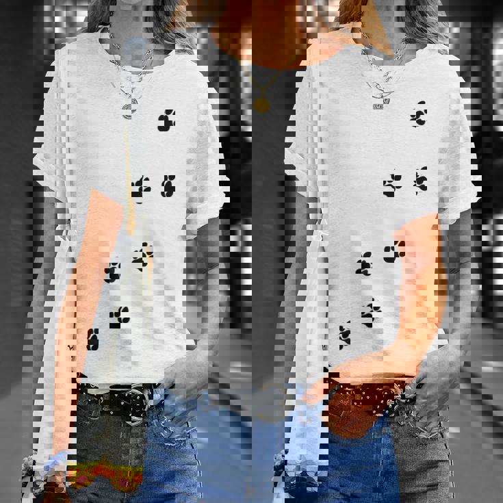 かわいい面白い猫の足跡 Tシャツ 彼女への贈り物