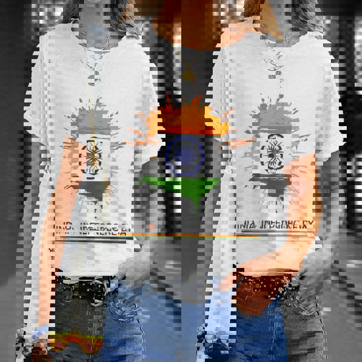 インド独立記念日 1947年8月15日 インド国旗 愛国心 Tシャツ 彼女への贈り物