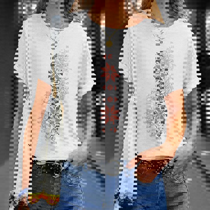 ウクライナ刺繍タトゥーローズ ウクライナの自由 Tシャツ 彼女への贈り物