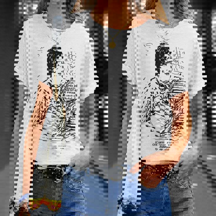 オスカー・ワイルド At Work By オーブリー・ビアズリー 1893 Tシャツ 彼女への贈り物