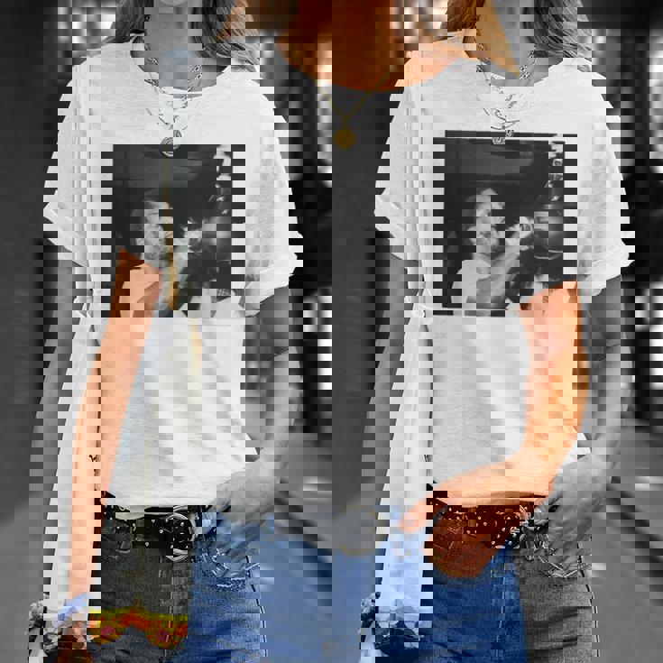 ジョー・フレイジャーが2度目のムハンマド・アリボクシングファイトに備える Tシャツ 彼女への贈り物