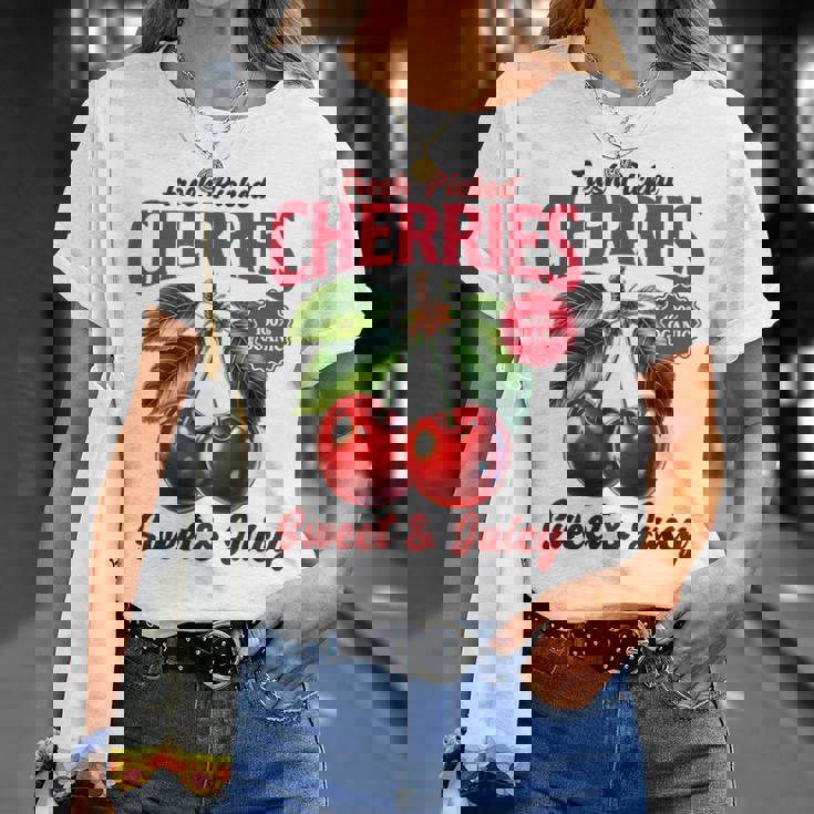 チェリーファーマーズマーケット フレッシュピックチェリー チェリー好き Tシャツ 彼女への贈り物