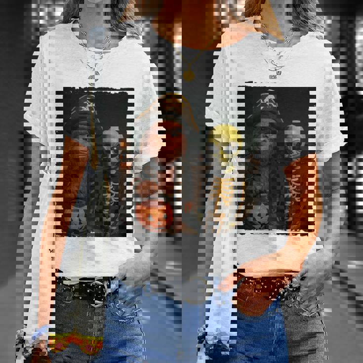 ビッグフットエイリアン 面白い ハロウィン トリック ドア カメラビュー 長袖tシャツ Tシャツ 彼女への贈り物