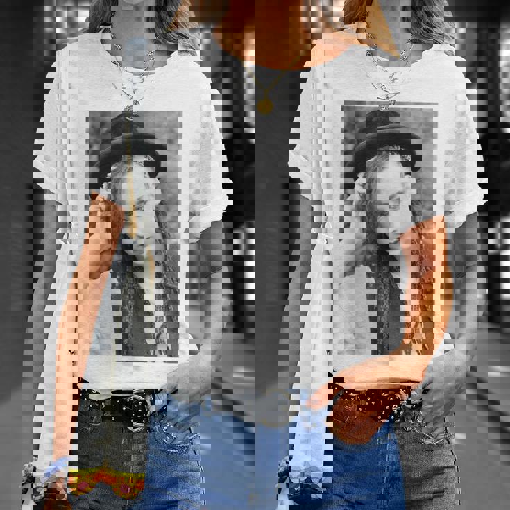 ボーイ・ジョージ・カルチャー・クラブ・シンガー・ポートレート 1982 Tシャツ 彼女への贈り物