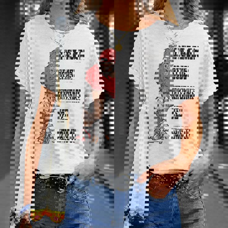 ラインマンのクォーターバックにはアメリカンフットボールにヒーローが必要 Tシャツ 彼女への贈り物