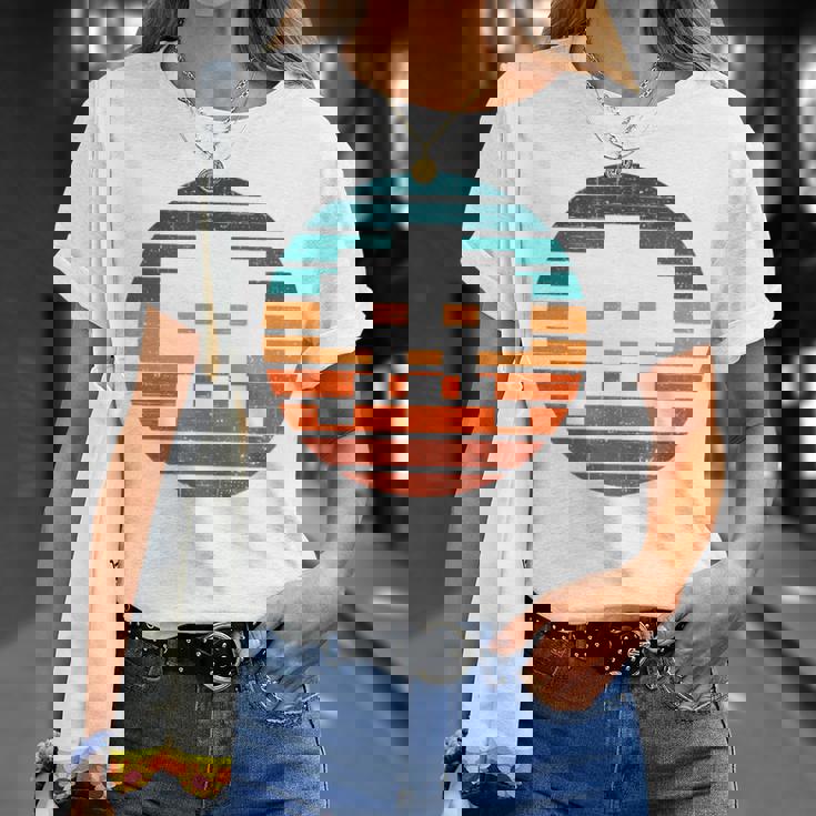 レトロ ヴィンテージ 80年代アーケード ゲーム インベーダー シンセウェイブ サンセット Tシャツ 彼女への贈り物