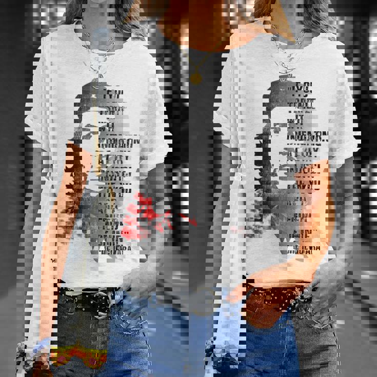 レトロなチェ・ゲバラのアドマイヤーズ革命の名言。ミーム Tシャツ 彼女への贈り物