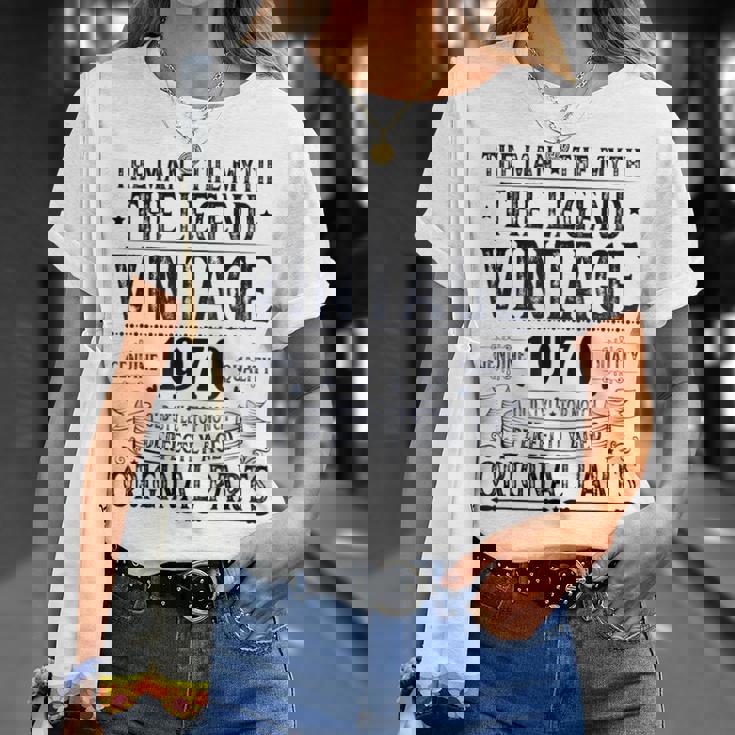 ヴィンテージ 1970 男性用 レトロ 面白い 1970 誕生日 Tシャツ 彼女への贈り物