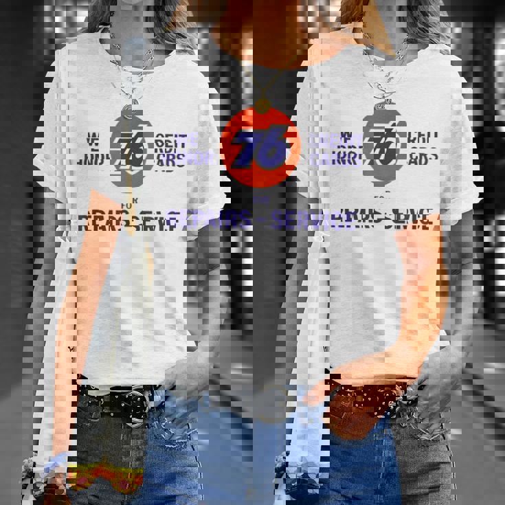 ヴィンテージ 76 ガソリンポンプ サイン レトロ ガソリン ガレージ Tシャツ 彼女への贈り物