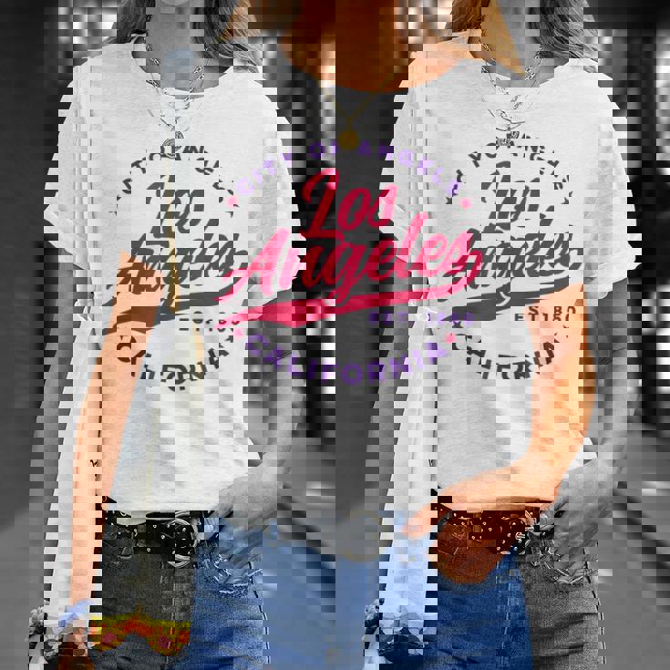 ヴィンテージ ロサンゼルス エンゼルス カリフォルニア レッドテキスト Tシャツ 彼女への贈り物