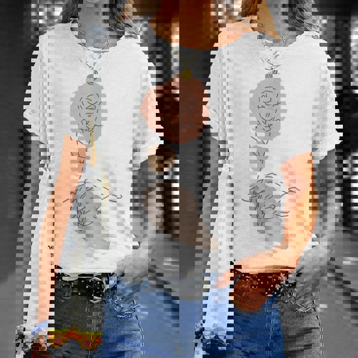 抽象的でミニマリストなラインアート、花柄。 Tシャツ 彼女への贈り物