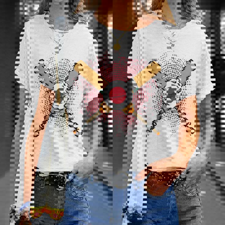 日本のクリケットラケットとボールの旗 長袖tシャツ Tシャツ 彼女への贈り物