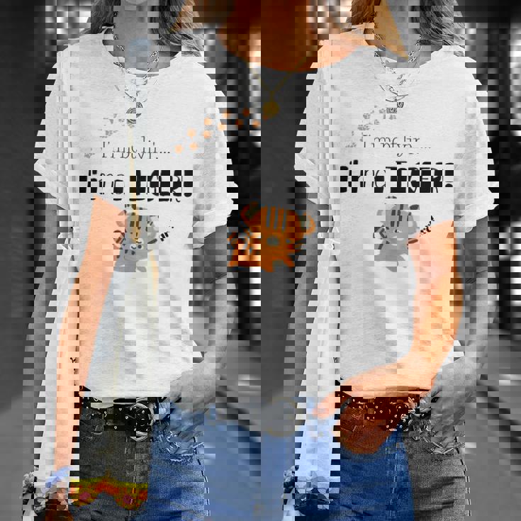 私は虎だ！ロア！ Tシャツ 彼女への贈り物