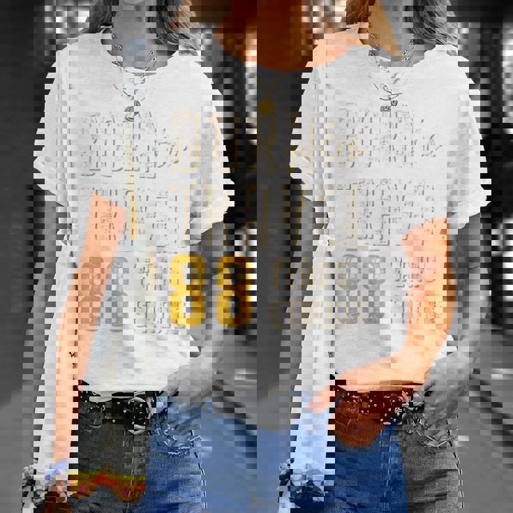 米寿祝い 旅行好き 父 母 男性 女性 88歳 レトロ おしゃれ 文字デザイン Born To Travel 長袖tシャツ Tシャツ 彼女への贈り物