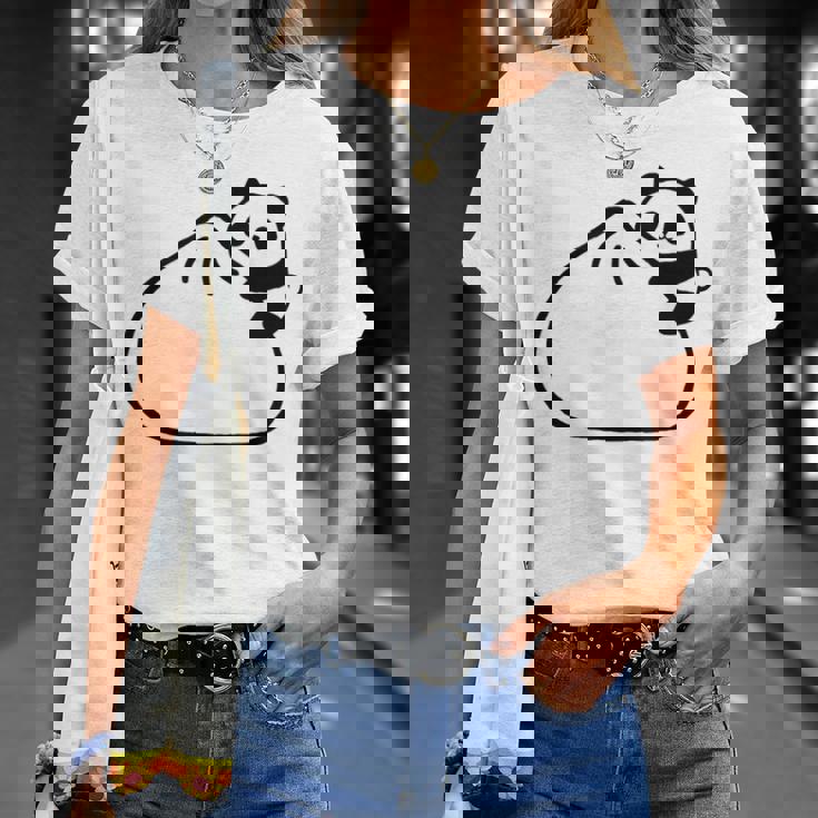 肉まんに抱きつくパンダ かわいい チャイナ 白黒 Panda Meat Bun Tシャツ 彼女への贈り物