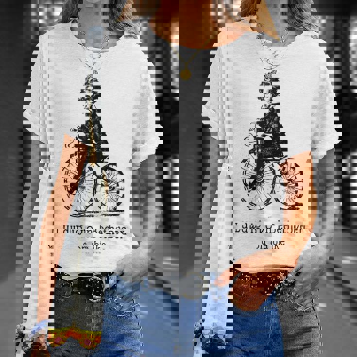 自転車に乗ったベートーベン ルートヴィグバン ベートーベン Tシャツ 彼女への贈り物