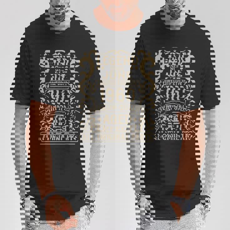 1960年6月 65歳の誕生日デコレーション ヴィンテージ 65歳の誕生日 Tシャツ 面白い贈り物