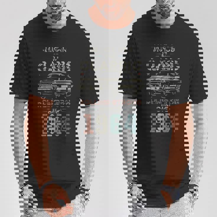 1964年生まれ、61歳の誕生日 クラシックカー Tシャツ 面白い贈り物