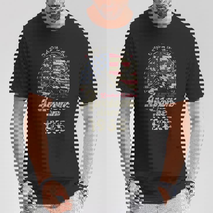 1965 愛国的なイーグル、60歳の誕生日、アメリカ国旗 愛国的 Tシャツ 面白い贈り物