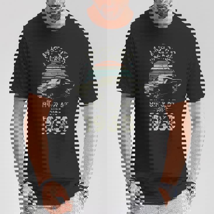 57歳の誕生日 1968年クラシックカー Tシャツ 面白い贈り物